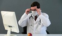 История и эволюция белого халата: как изменилась медицинская форма?